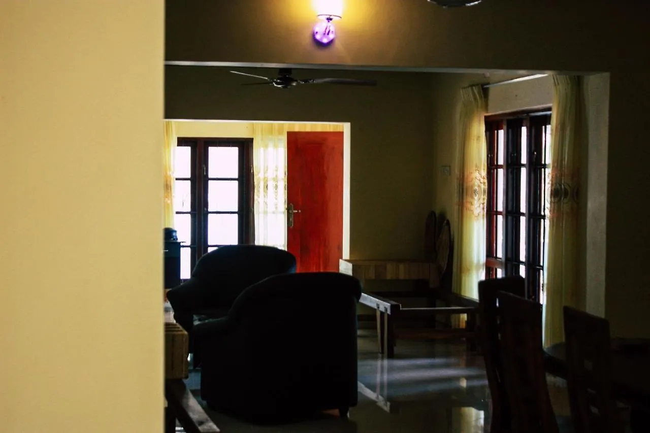 Benjohostel Katunayake